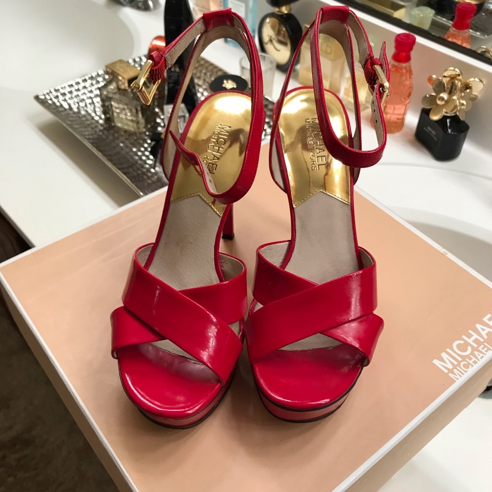 Michael Michael Kors Sandal
